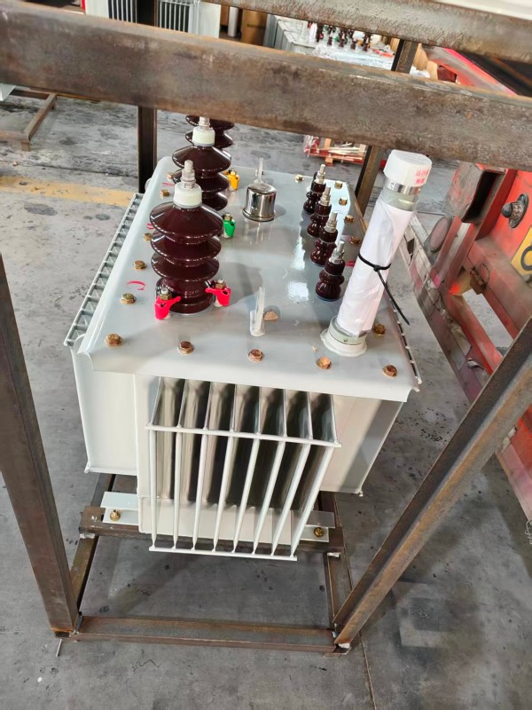 S13‑1000kVA <a href='https://rushan.xdbyq.cn/youjinshi/' target='_blank' title='乳山油浸式变压器'><strong>乳山油浸式变压器</strong></a> 大型厂区 S13 乳山乳山乳山油浸式变压器 S13‑1000kVA 乳山乳山乳山油浸式变压器 大型厂区 S13 乳山乳山乳山油浸式变压器